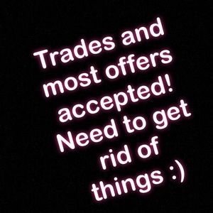 Trying to make some sales ❤️